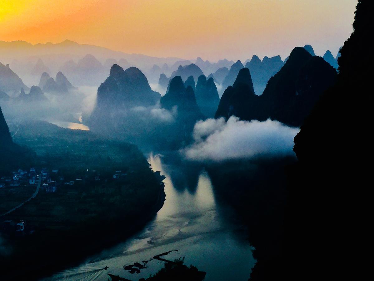 Yangshuo Moon Resort Hotel Екстериор снимка