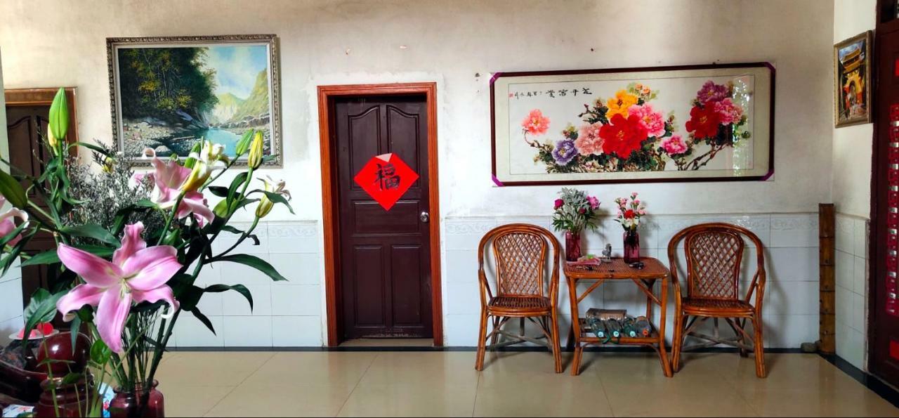 Yangshuo Moon Resort Hotel Екстериор снимка